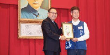 新北農民節獻大禮！侯友宜表揚 50 位優秀農民 全國首推「雙保 PLUS 健檢」