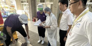 新北國中小開學日免費營養午餐正式上路 教育局走訪校園關心供餐品質