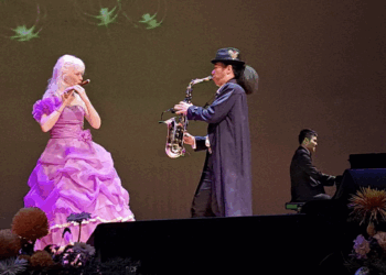 「月光仙子」繆沁琳悠揚笛音傳愛！「心光音樂會」演奏帕米爾的春天 全場如癡如醉