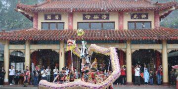 「香客成遊客」走進中寮龍鳳秘境! 南投寺廟文化節融合公益帶動經濟熱潮