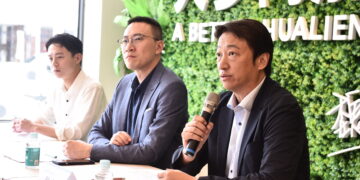 魏嘉賢簽署乾淨選舉自律公約　公開邀請對手簽署共勉