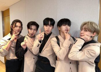 ONEUS國台語雙拼問候有誠意！五小帥親驗群粉尖叫分貝大喊「被嚇到」