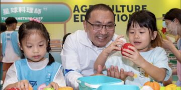 侯友宜宣布全國首創食農探索護照上線邀親子體驗數位集章任務
