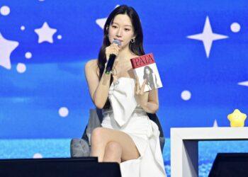 「大家好，我是文佳煐！」女神再現台北 感性告白粉絲：謝謝你們讓我這麼快回來