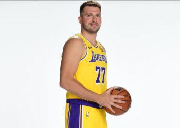 影/《NBA》Doncic狂轟46分 湖人擋住公牛末節追分奪2連勝