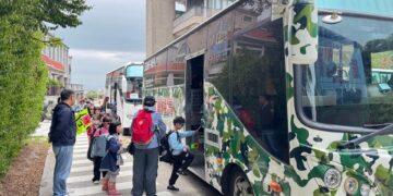 搭公車、學安全、看藝術　連江縣辦理乘車體驗　深耕學童交通意識