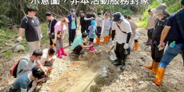 以山林為教室：宋禾元「上山點燈」挑戰高峰　陪伴逆境少年鍛鍊心理韌性