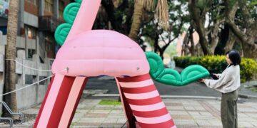 充氣馬「走馬上任」！紅毛城超吸睛藝術裝置 陪伴民眾熱鬧過馬年