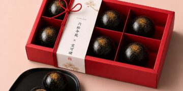 六松今苑攜手宜可頌推黑金蛋黃酥 精品生甜甜圈 EATDONUT 同步限量供應