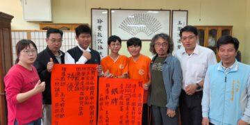 影音/原斗國中小開學雙喜臨門 從單車破風到科學奪金騎向世界舞台