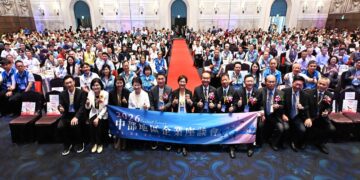 影音/2026中部5縣市企業座談會 千位企業菁英齊聚彰化