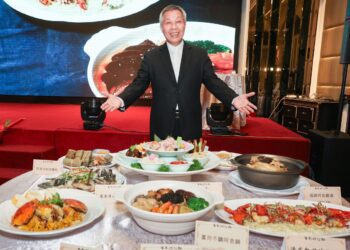 台中大墩路台南擔仔麵推阿舍菜　築頂級養生雞湯天花板