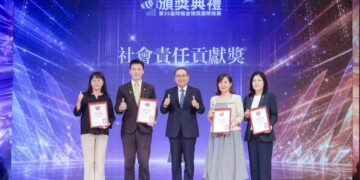 第35屆時報金犢獎頒獎典禮登場 侯友宜勉勵青年發揮創意勇於突破框架