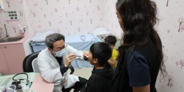 家族聚餐後出現喉嚨劇痛如刀割 「食人菌」爆家族群聚感染