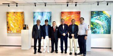 台灣抽象藝術家謝義錩攜手清威酒藏發表會 政商名流參與共饗藝術與時間淬鍊之美