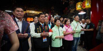 「粉紅超跑」起駕！46萬信眾寫歷史 盧秀燕祈願兩岸和平、台灣安全