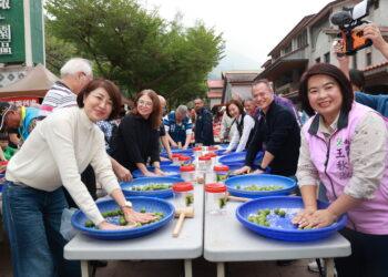 南投梅子節開跑！許淑華化身主廚手作脆梅 邀全國民眾「來去山上煮一餐」