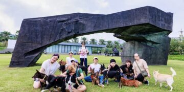 朱銘美術館十月開放完成疫苗寵物入館體驗戶外雕塑