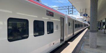 臺鐵春節連假全線再加開52班 1/23零時起開放購票