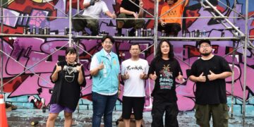 繽紛塗鴉重現萬壽溪記憶 花蓮市進豐園區花樣百出　
