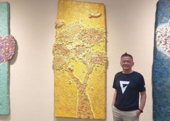 台南文化中心文物陳列館展出「生命之樹-曾英棟特展」