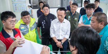 翁章梁視察防汛整備　籲減少非必要外出