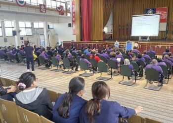 提升工作人員之專業照護知能　榮家邀感管師講授長照機構感染管制課程