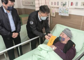 台南市辦社會福利真掉漆害94歲長輩滑倒受傷社會局長道歉