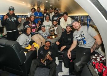 《NBA》獨行俠客場收掉灰狼拿下西冠 睽違13年再闖總冠軍戰