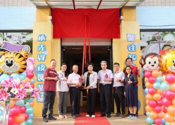 石龜國小社區共讀站正式啟用　推動閱讀親子共學