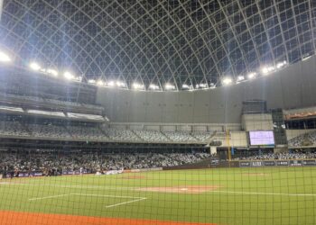 亞錦賽熱烈進行　中市府前廣場直播賽事為中華隊應援