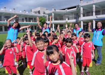 吉安鄉幼童第一張畢業照 游淑貞陪伴留下難忘回憶