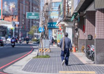 拒絕重劃區變行人地獄！台中首創「人本道路專家小組」 開發源頭不友善就退件