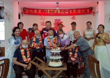 彰化榮家歡慶十月壽星　百歲范爺爺喜迎祝福溫馨滿堂