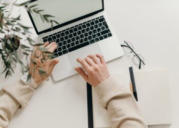 當夢想家踏上創業之路  成立公司前你必須知道的事