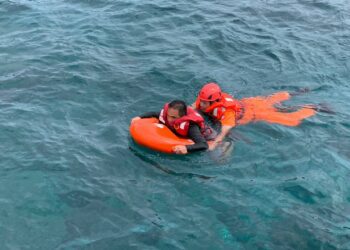 蘭嶼首次水域聯合搜救演練 守護蘭嶼水域安全