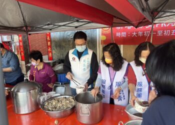 也是受災戶的市議員周奕齊仍全力協助災民　盼南市府春節前入帳慰問金