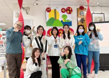 北榮新竹70周年樂玩藥師節 藥師裝扮白蛇傳玩起賓果遊戲