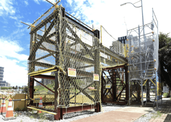 機場捷運A7聯外道路啟動 預防墜落措施備受好評