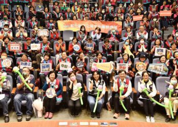 彰縣文化局志工授證薪火傳承　期望更多人熱情投入志工行列