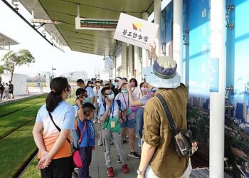 高雄勞博館輕軌走讀之旅 發掘輕軌百年故事