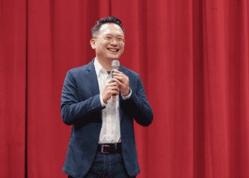 桃園副市長感恩音樂會：興毅基金會30年濟困助弱