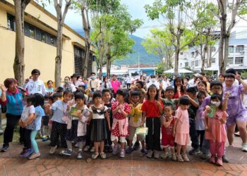 吉安鄉與東華大學合辦勇者村營隊 游淑貞鼓勵小孩闖關成為大勇士