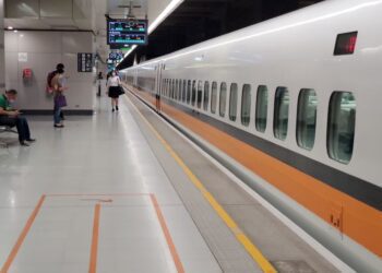 高鐵「春節疏運」再加開8班次列車　1/27凌晨起開放購票