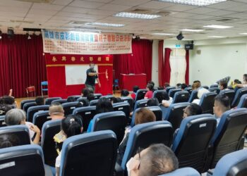光影下的笑聲與希望　高雄皮影戲公益活動照亮親子時光