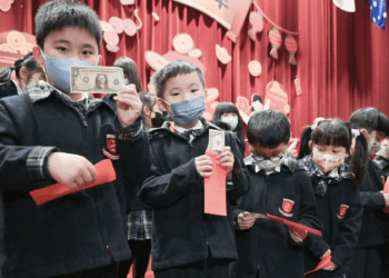 張善政出席新興國際中小學賀新春活動 鼓勵學子拓展國際視野