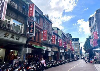 時尚與文化的再度邂逅！2024【衣遊艋舺服飾商圈】衣起穿越時尚風華