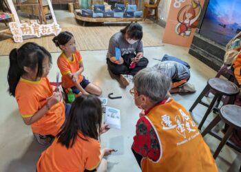 中石化落實ESG政策 促進教育文化推廣 攜在地國小參訪《我家的兩岸故事》臺中巡展