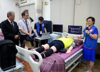 正修科大護理系正式揭牌　龔瑞璋：課程將融入AI培訓及臨床實務