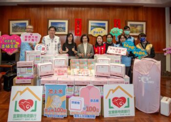 用愛相挺暖心暖被 愛心烘被機贈弱勢